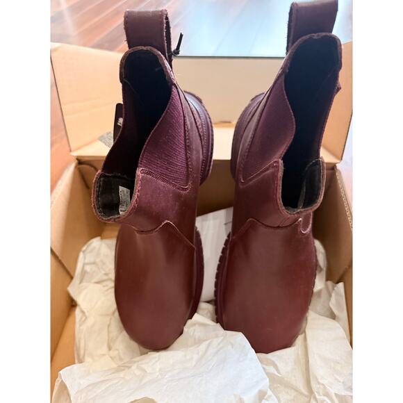 NEW Sorel Ona Ave Chelsea Ankle Waterproof Boots Epic Plum Black - Picture 5 of 6